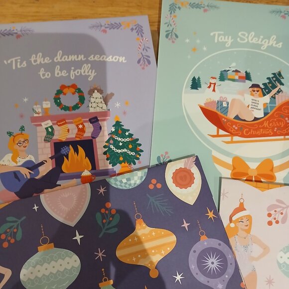 Taylor Swift Christmas Card Set 🌲🧑‍🎄 ❤️ - Picture 2 of 5